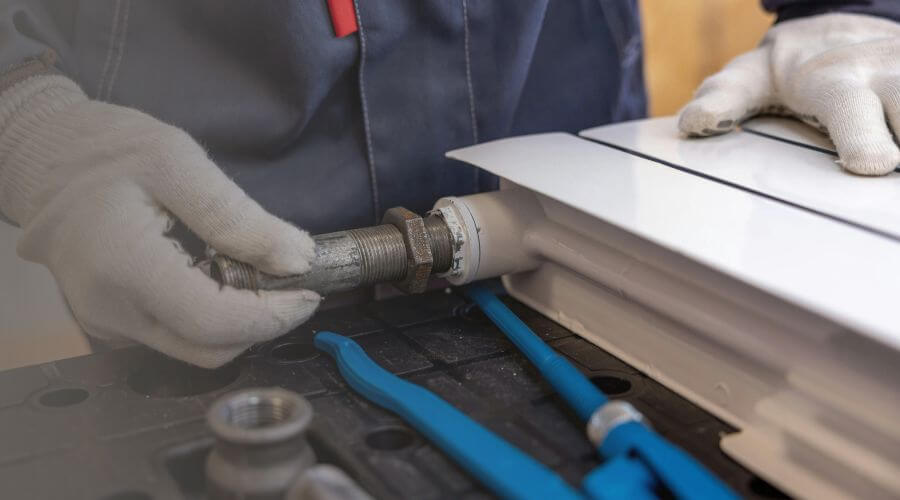 Expert burst pipe repair services in Curryville, PA